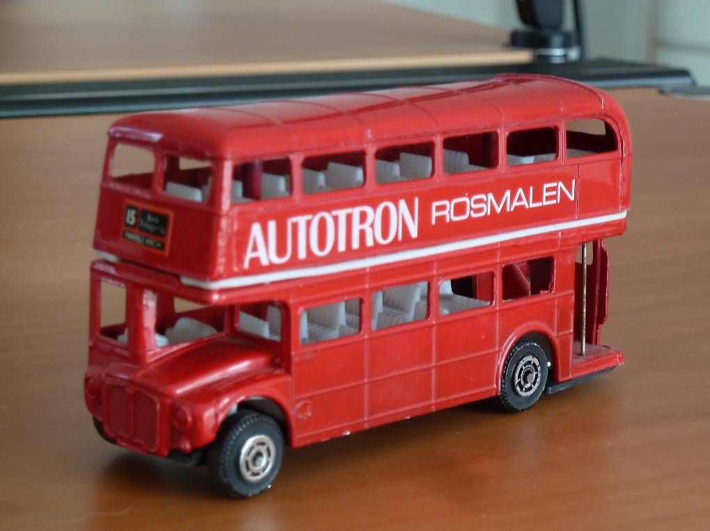 Modellautos: 2 Doppeldeckerbusse – Gebraucht aus Zürich von Ro80 3