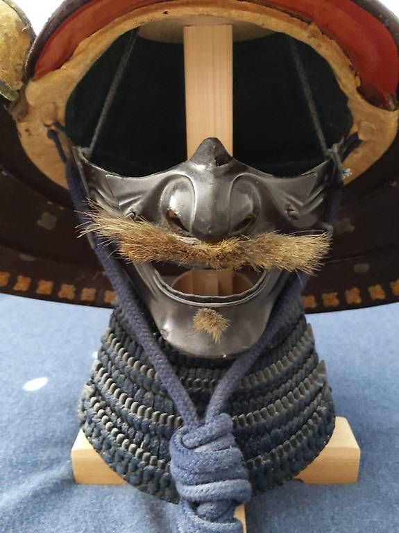 Abiti antichi: Casque samouraï - kabuto – Usato da Kerzers venduto da nausicaaviggia 4