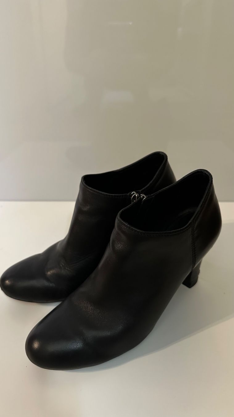 Geox Damenschuhe: Damen Geox Schuhe Gr. 38 – Gebraucht aus Jonen von BMWE369 1
