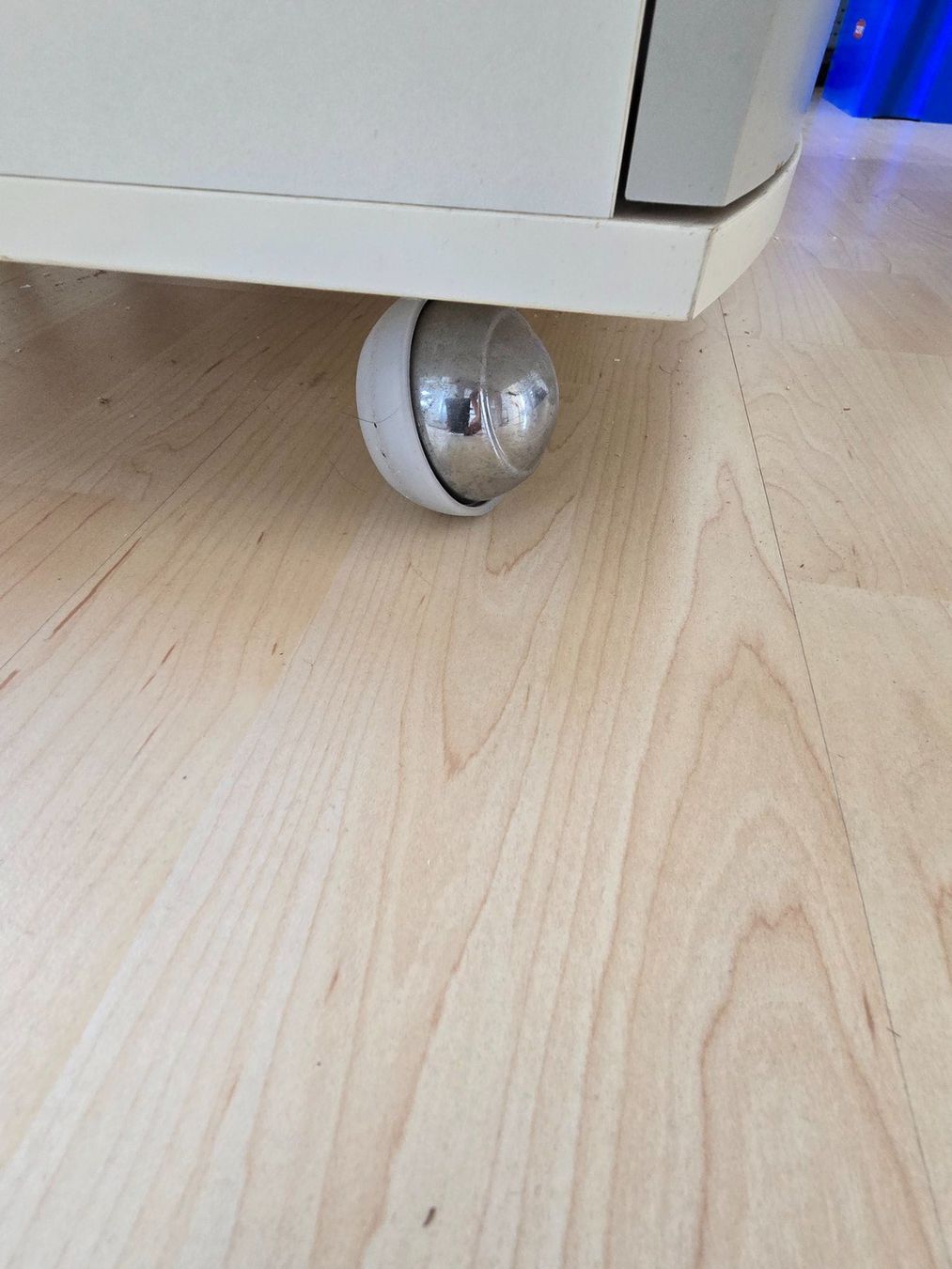Eléments de bureau: 2 Stück Rollkorpus mit Schubladeneinteilungen – D'occasion à Rorschacherberg par Scharfeegge 6