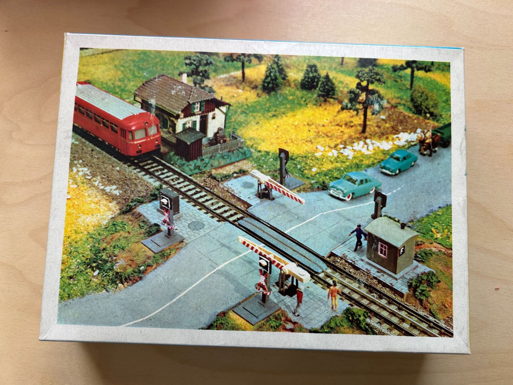 Märklin Modelleisenbahnen: Märklin Kibri Bahnübergang – Gebraucht aus ARBON von Zampa01 3