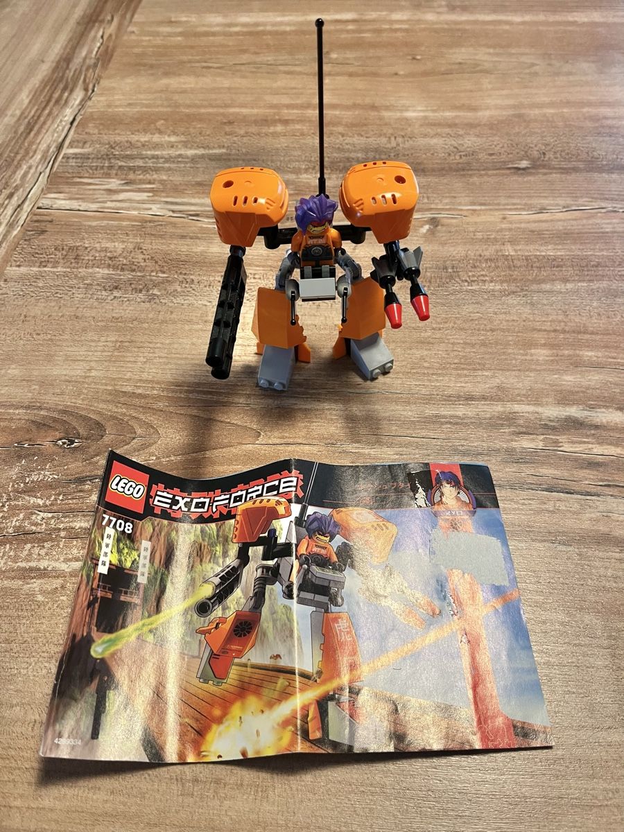 Lego Kit di costruzioni: Lego set 7708 : Exoforce – Usato da La Chaux-de-Fonds venduto da sipoee