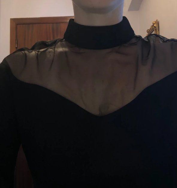 Vestiti: Robe noire à manches larges – Usato da Bern venduto da gaelle_m 2