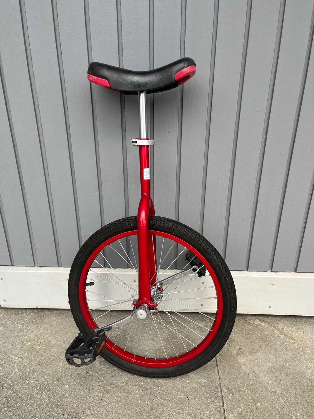 Biciclette: Einrad, rot – Usato da Attikon venduto da Hagenholz81
