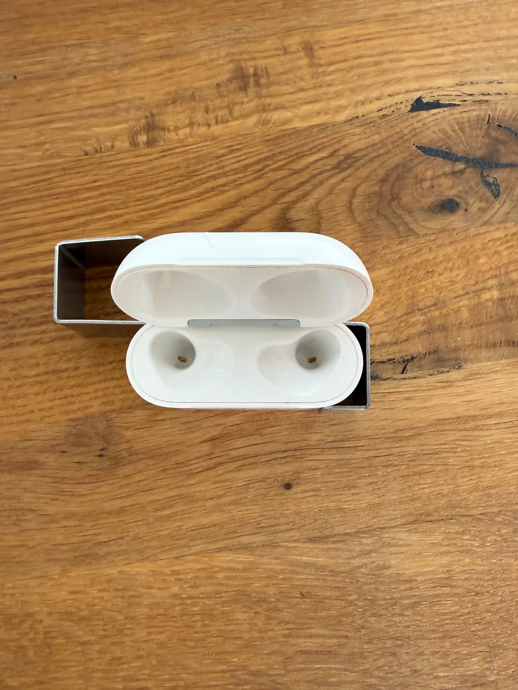 Apple Kopfhörer: APPLE AirPods 3 Charging Case – Gebraucht aus Lausanne von Nine1982 1