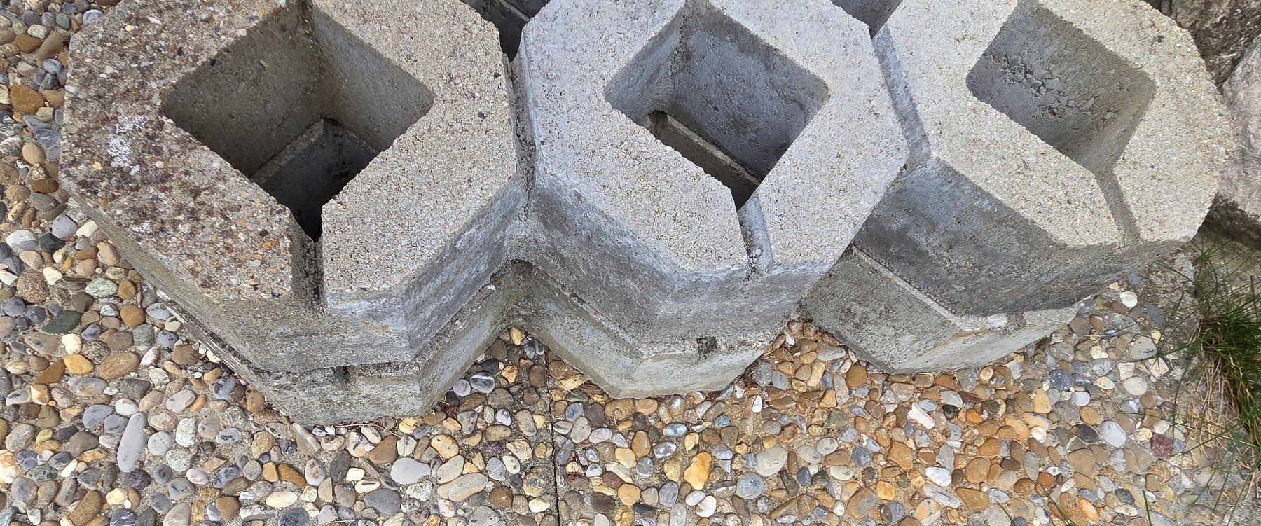 Pierres & tuiles: 6 Gitter Steine – D'occasion à Niederbipp par Trude04 2