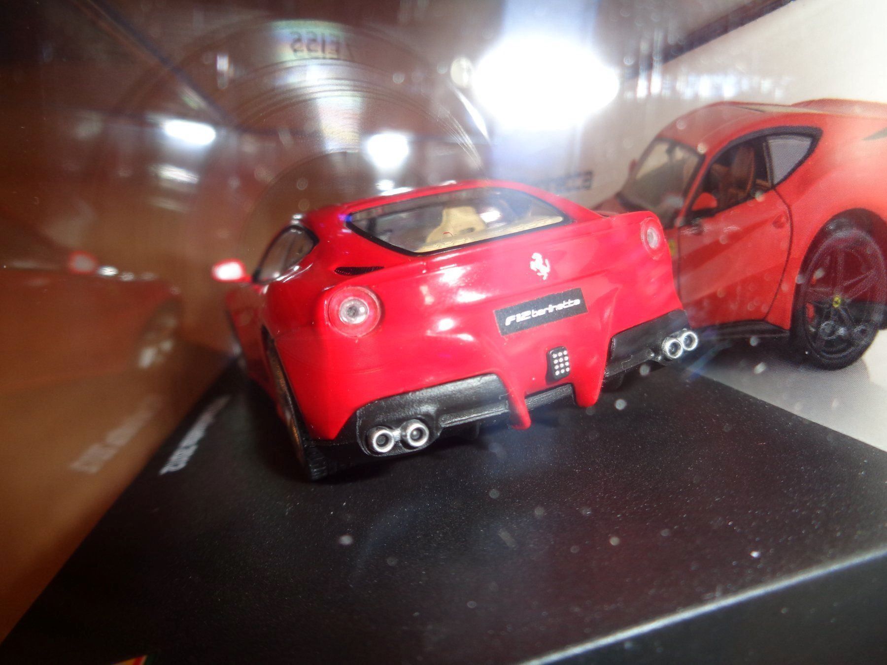 Ferrari Modellautos: 1:43 Altaya Ferrari F12 – Neu und originalverpackt aus Reconvilier von rallycar 2