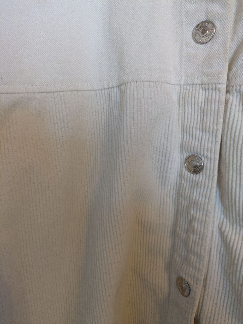 Bershka Camicette: Cord/Jeans - Hemd, Grösse S – Usato da Schwyz venduto da Magdalena86 2