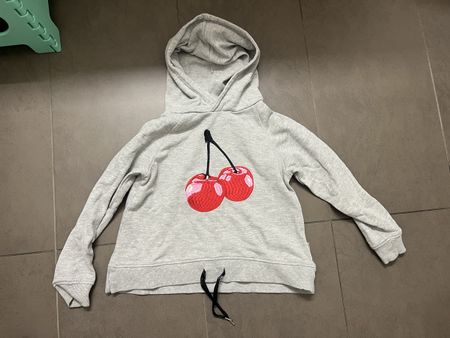 Milk Copenhagen Pullover Kirschen Kaputze 110/116