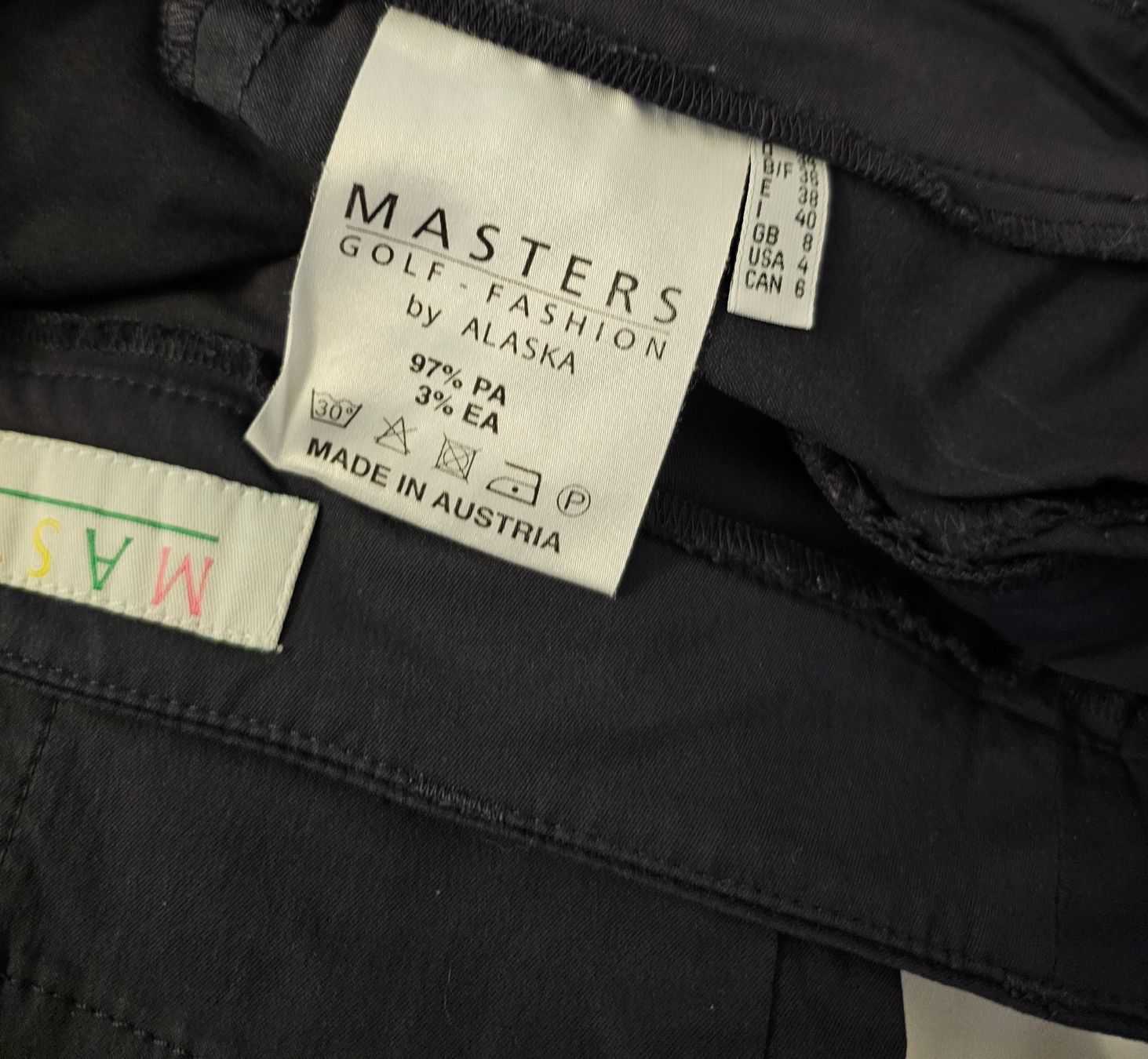 Pantalons: Masters Damen Golf Hose, dunkelblau Gr. 34 – D'occasion à Füllinsdorf par Sunnebliemli7 4