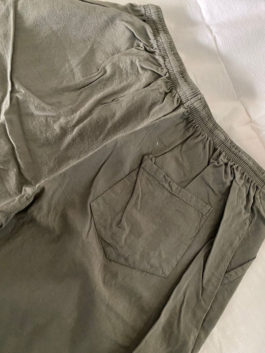 Pantaloni: Damen-Short Grösse L – Usato da Allenwinden venduto da Obalu 2