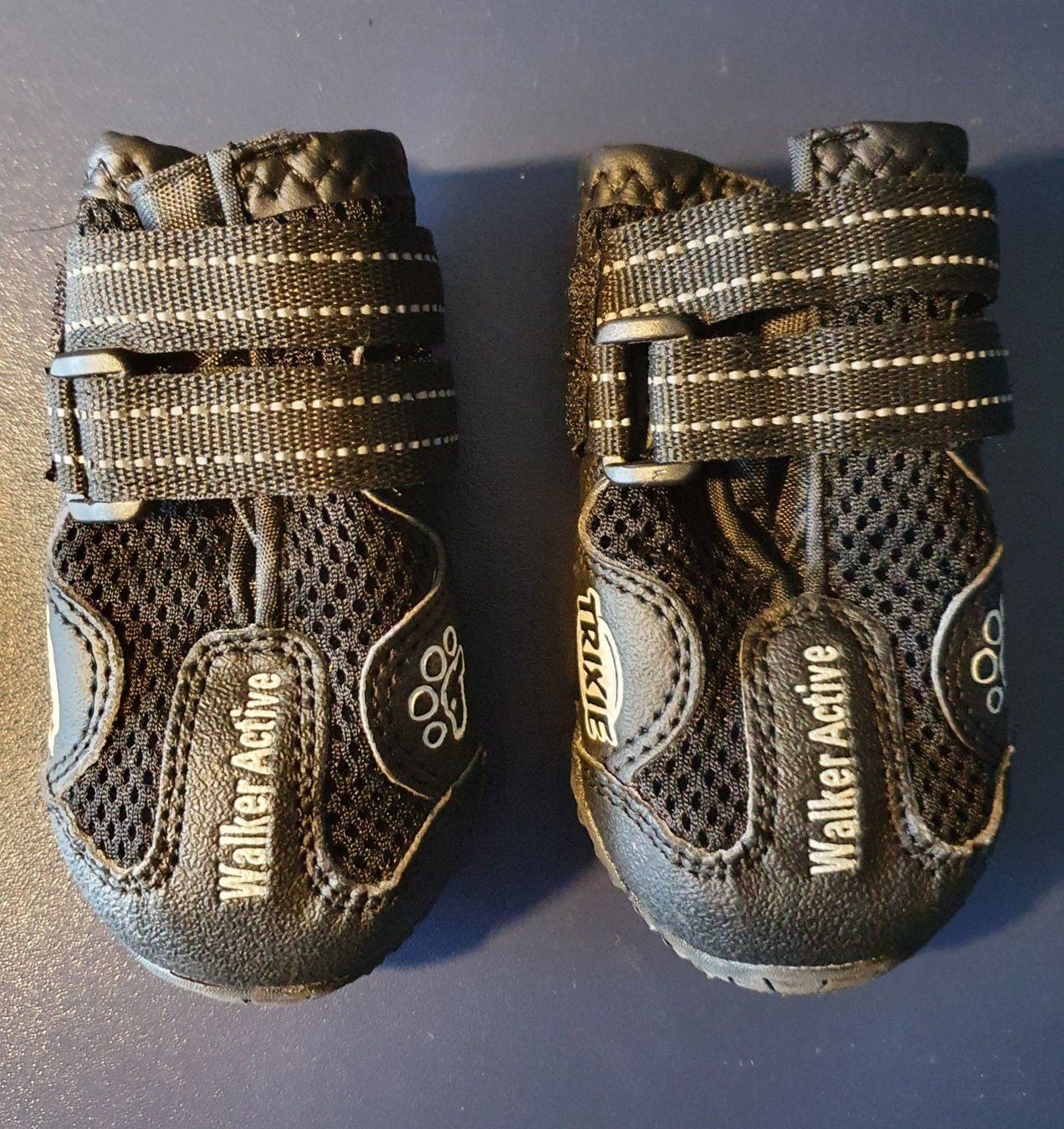 Abbigliamento: Neu: TRIXIE Pfoten Schutz Gr. L – Nuovo e nell'imballaggio originale da Muri AG venduto da Edlerweiss 1