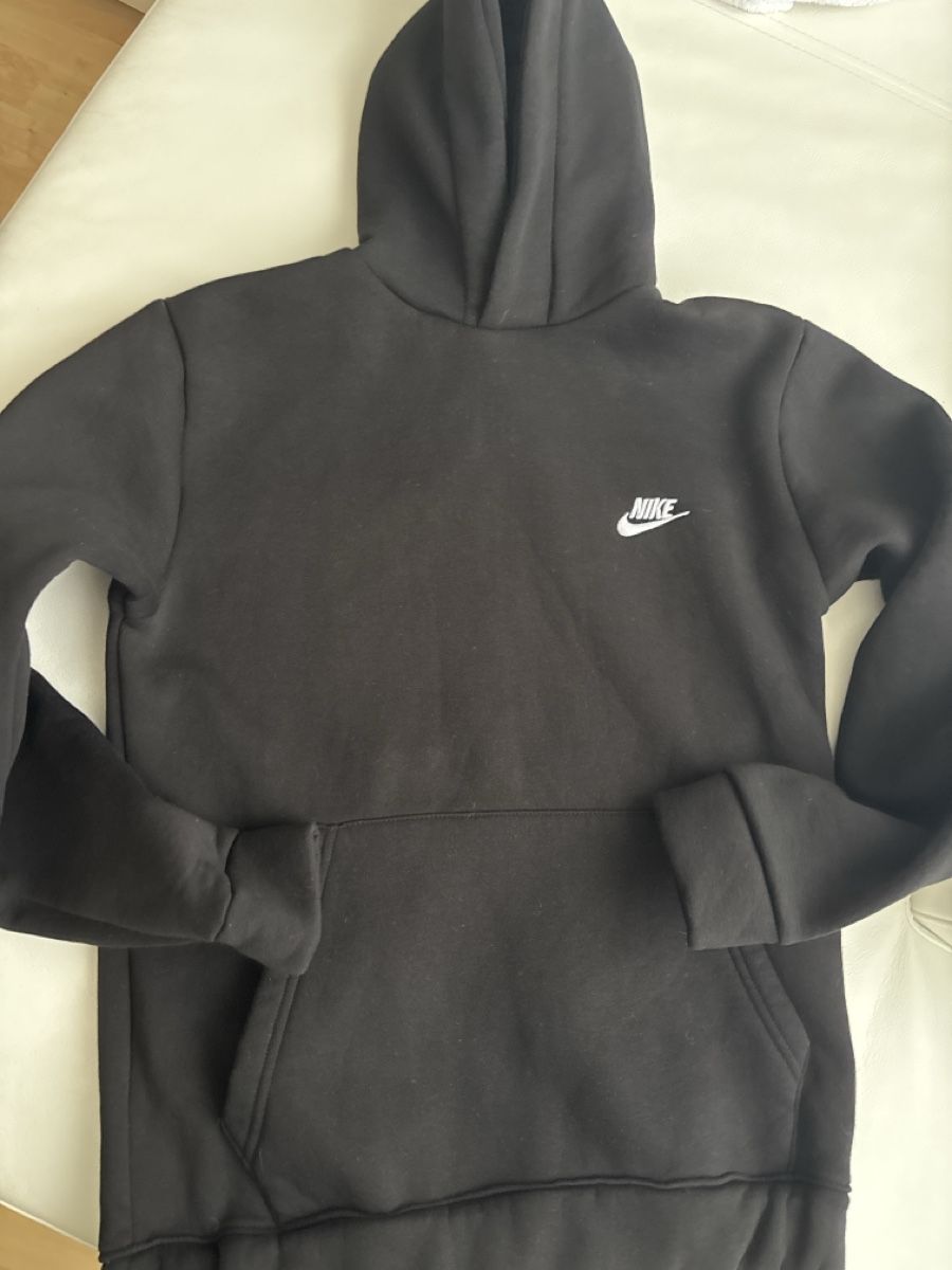 Nike Maglioni & Felpe: Nike Kapuzenpullover  Top Zustand – Usato da langenthal venduto da rundholz7 3