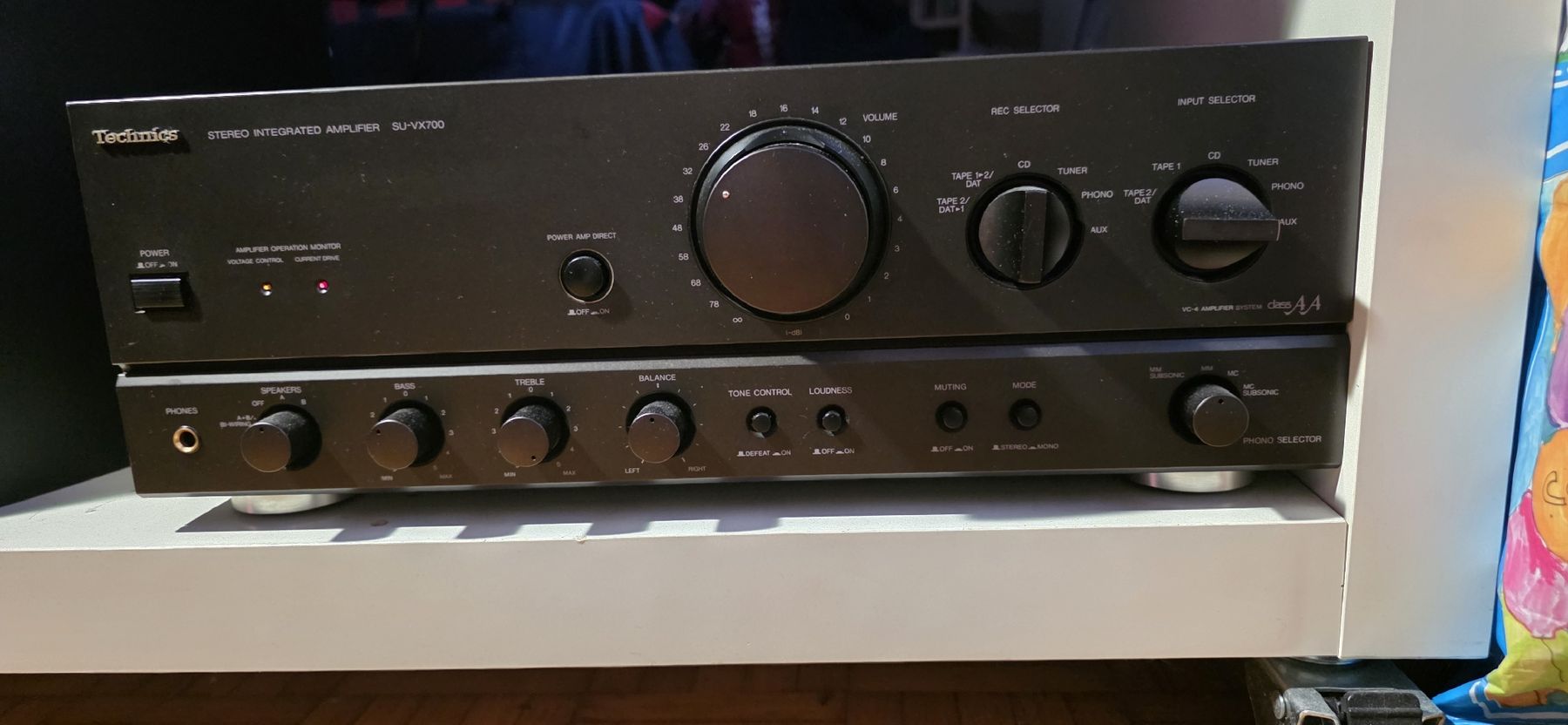 Technics Verstärker: Amplificateur Technics SU VX 700 – Gebraucht aus Pully von Abba70