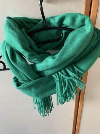 Opus-Schal grün - ideal für den Winter!
