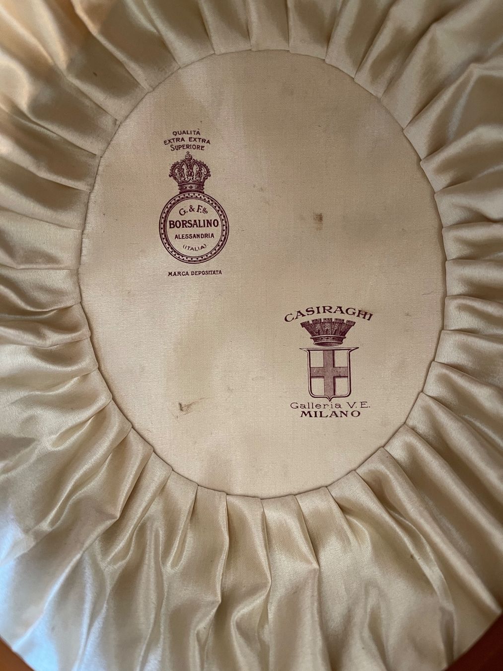 Borsalino Copricapi, berretti & cappellini: Antike Melone Original von Borsalino – Usato da Zuerich venduto da Dorsi 4