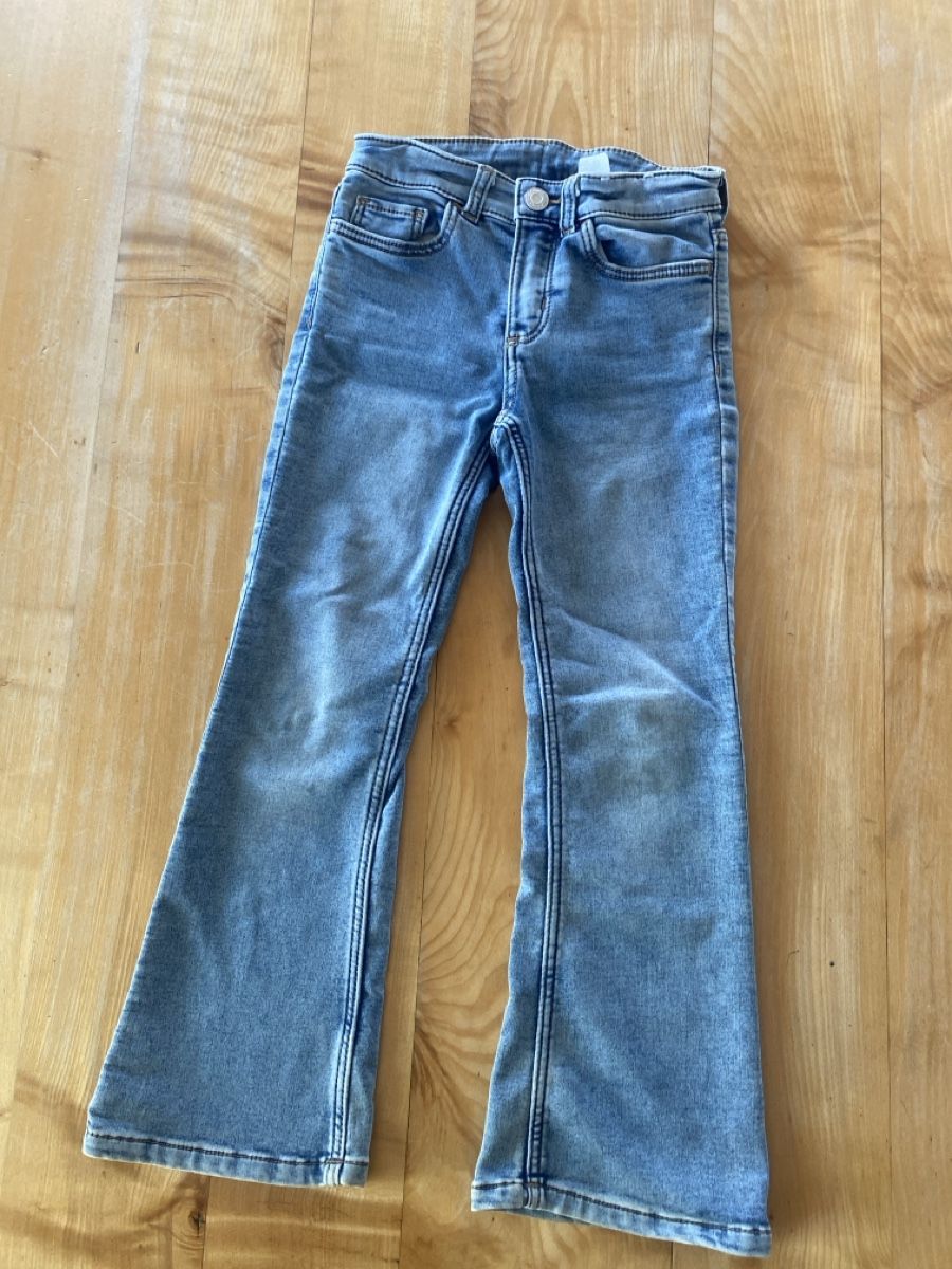 H&M Pantaloni: Hose – Usato da Deitingen venduto da lea_yn57