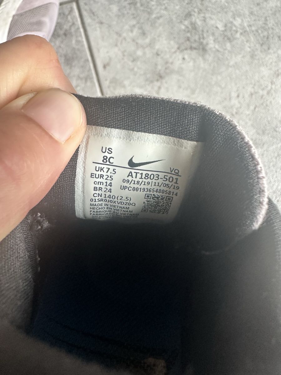 Nike Scarpe per ragazze: Nike Turnschuhe 25 – Usato da Birr venduto da YMCA123 2