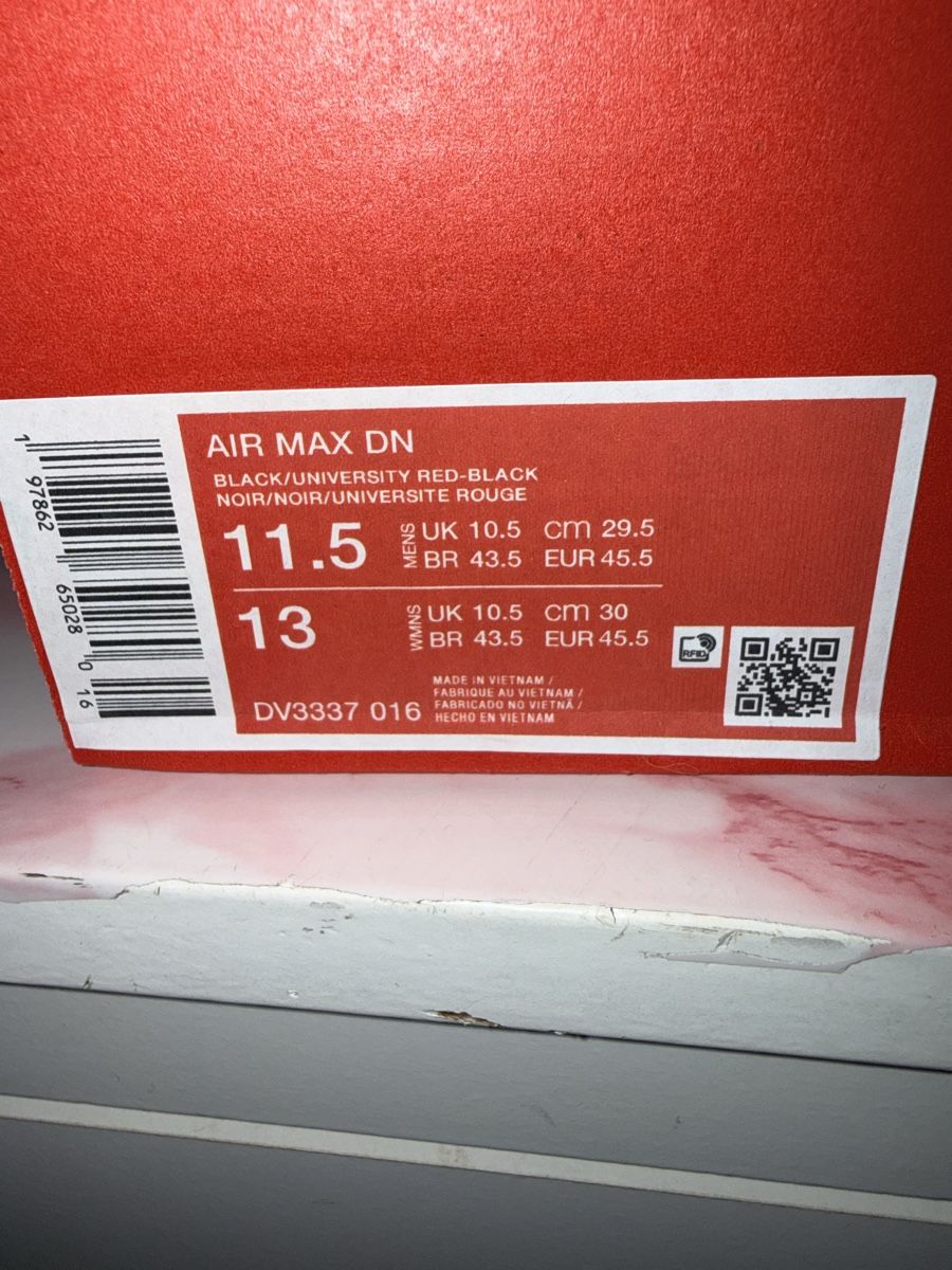Nike Scarpe da uomo: Nike Air Max DN 45,5 Neu – Nuovo (secondo la descrizione) da Kreuzlingen venduto da Bozzo75 1