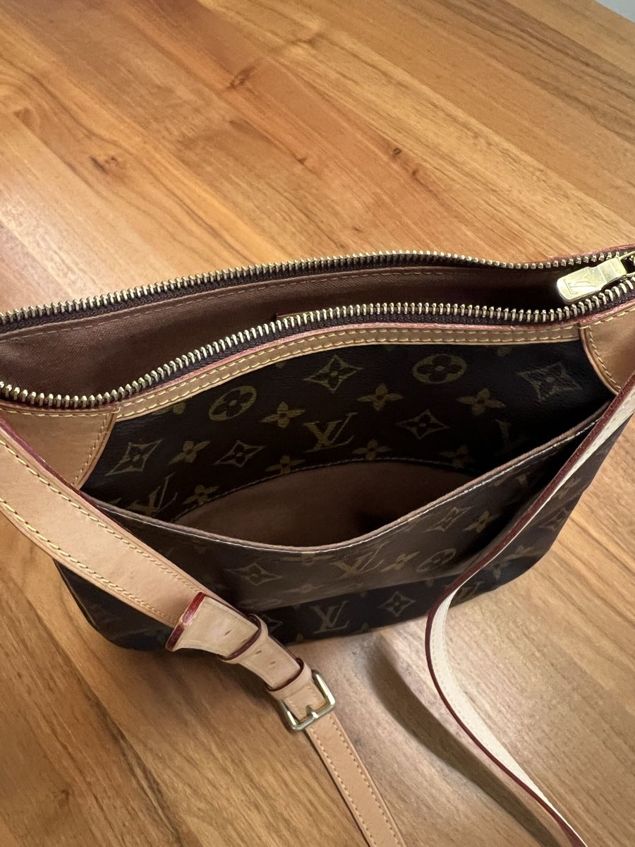 Borse da donna: Louis Vuitton Odeon Umhaengetasche – Usato da Altendorf venduto da CyRoBi 5