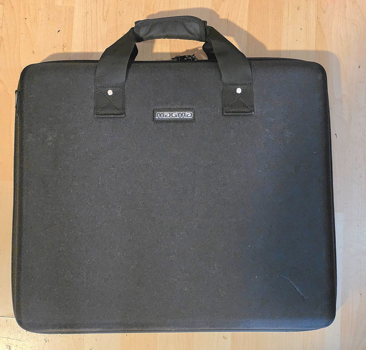 Akai Musikinstrumente: Akai MPC X mit Transportbag – Gebraucht aus dietikon von Pfann1 6