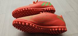 Adidas Fussballschuhe Gr. 32