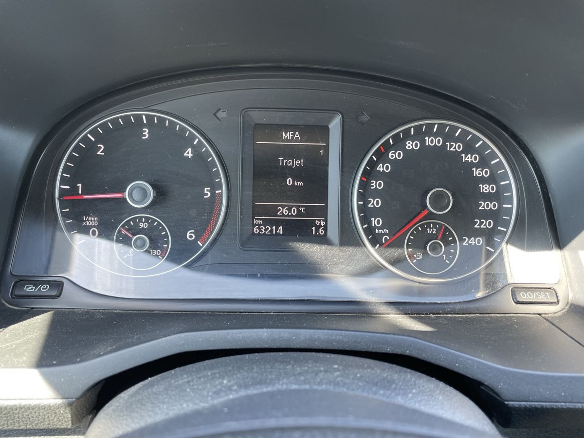 VW Veicoli commerciali: Vw caddy maxi 2.0 diesel 4x4 – Usato da Vétroz venduto da aut_s8yd 7