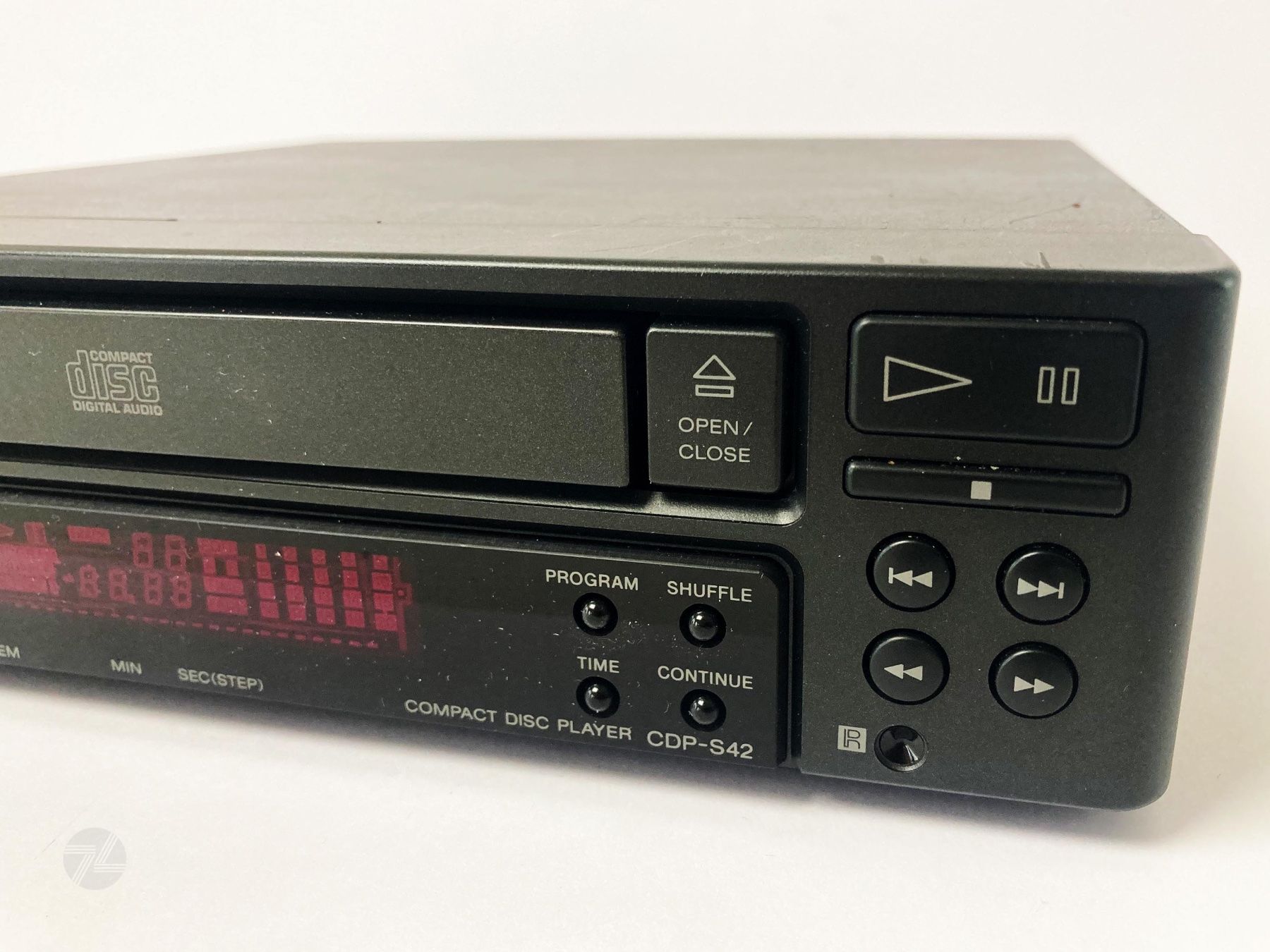 Sony Systèmes audio & multimédias: Sony CDP-S42 CD Player Micro S System – D'occasion à Wetzikon ZH par cyan74 1