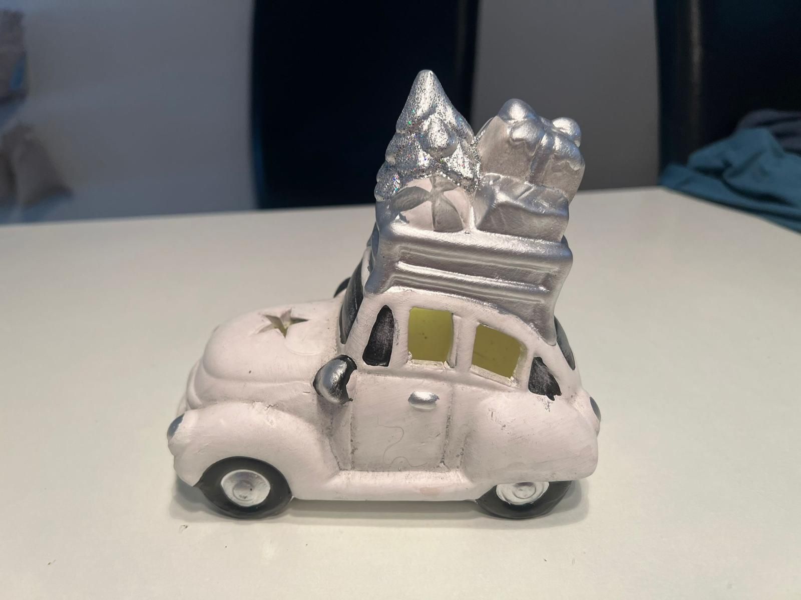 Tutte le decorazioni: VW Käfer – Usato da Egg b. Zürich venduto da Brocki_Insel_Egg