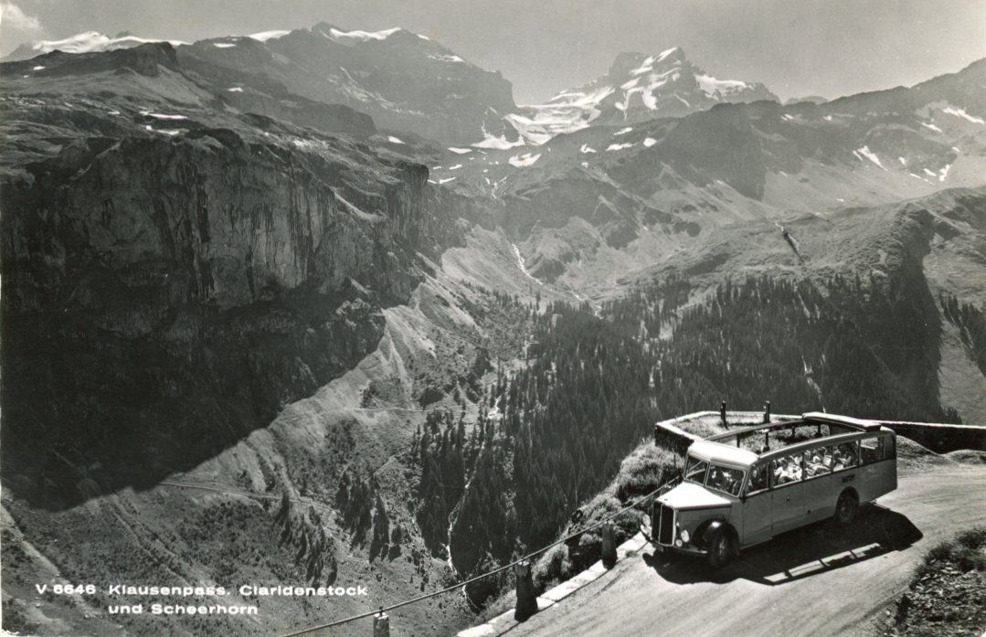 Cartoline postali: Klausenstrasse   UR   -    Postauto      um 1954 – Usato da Brig venduto da Valcards54