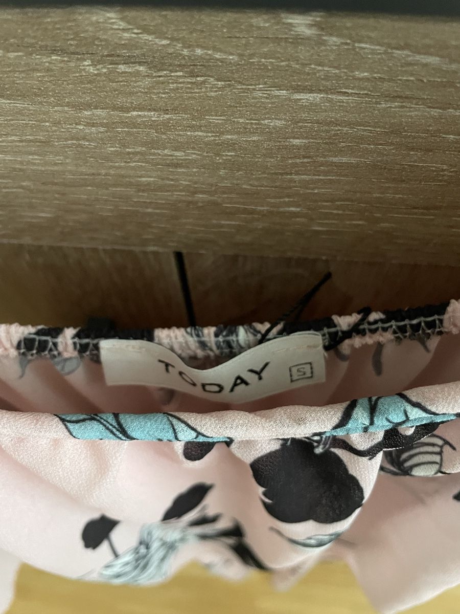 Vestiti: Sommerkleid Gr. S, rosa mit Blumenmuster – Usato da Oberwil BL venduto da Petermib 2