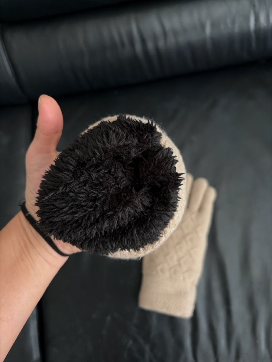 Handschuhe & Handstulpen: Strickhandschuhe gefüttert – Gebraucht aus Opfershofen TG von dan_nxk8 2
