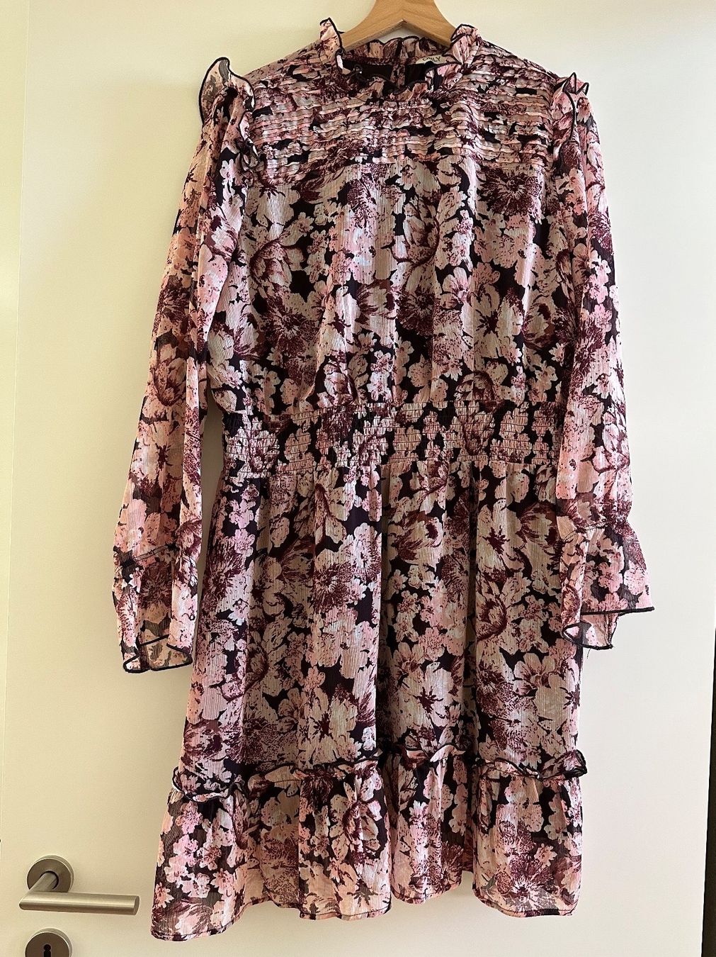 Only Kleider: Damen Kleid Grösse XL – Neu (gemäss Beschreibung) aus Bülach von leide_29