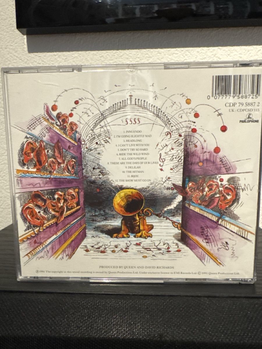 CD: Queen - innuendo - Freddy Mercury – Usato da Oberglatt ZH venduto da Incredibles 1