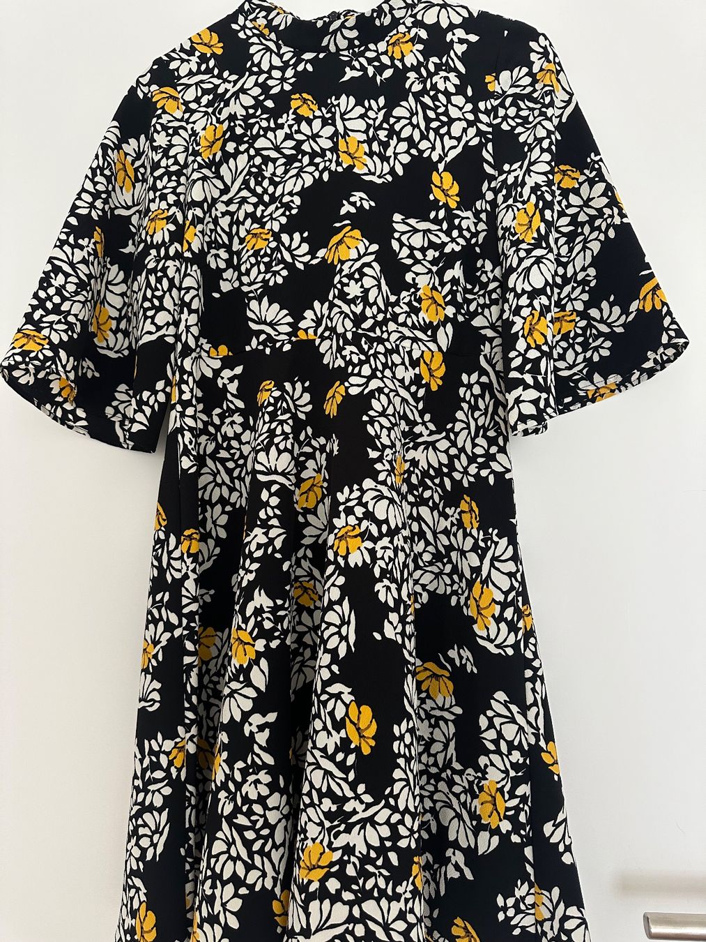 Zara Vestiti: Zara Sommer Kleid – Nuovo (secondo la descrizione) da Luzern venduto da Miausie