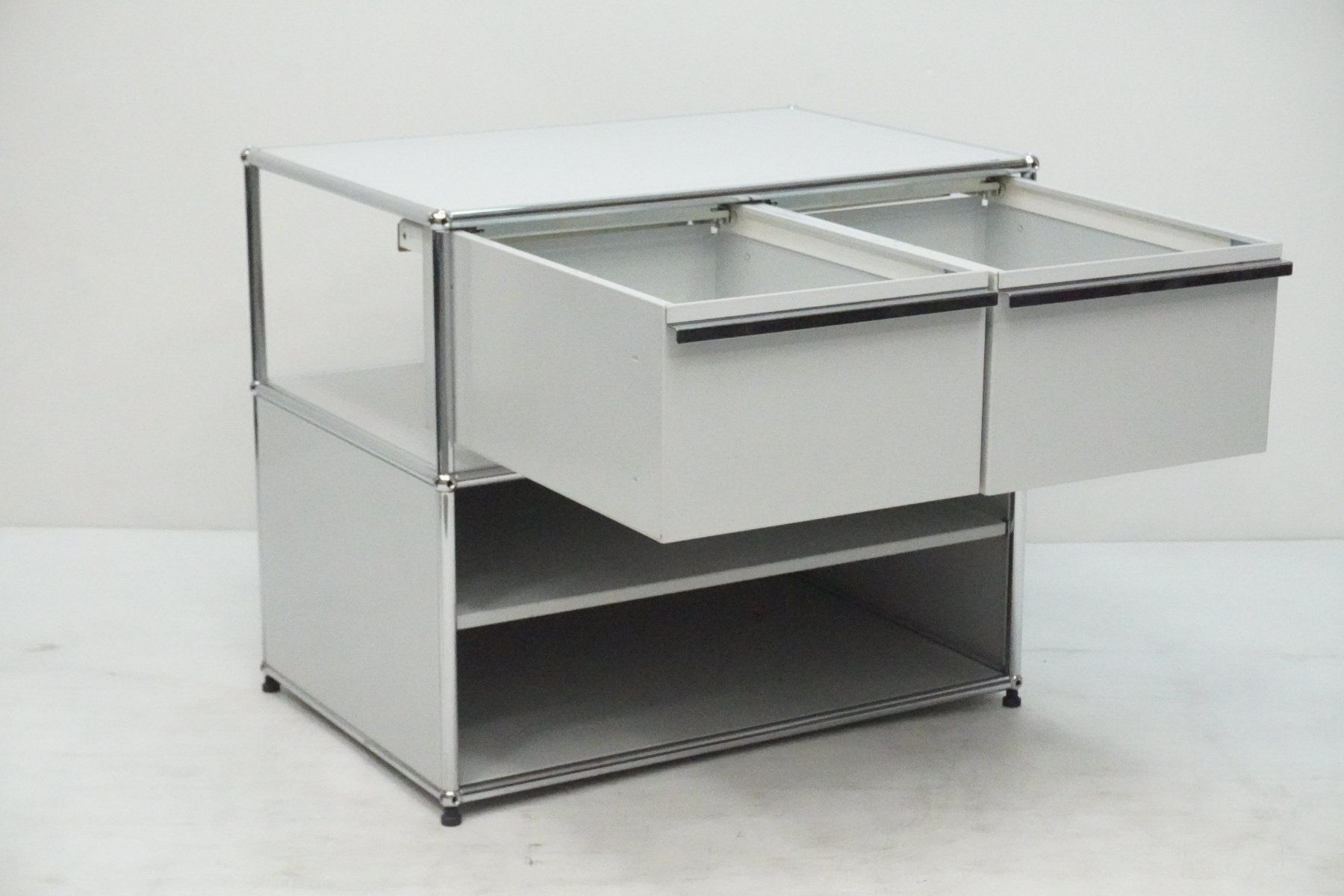 USM Regale: USM Regal lichtgrau 1x2 Sideboard Designklassiker – Gebraucht aus Bad Zurzach von QLASSIQ 3
