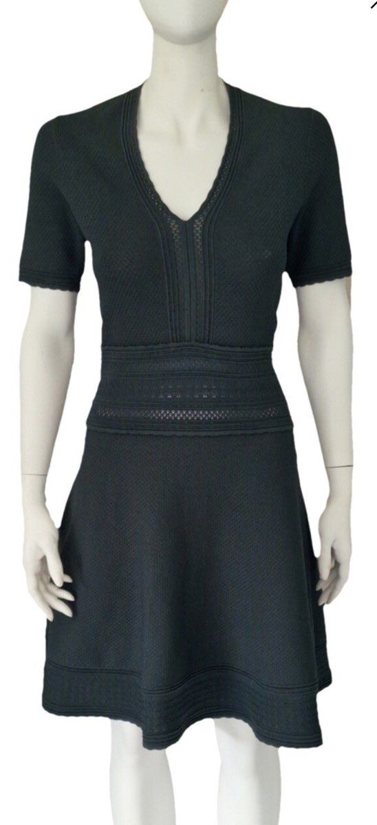 Sandro Robes: Sandro Knitted Dress – D'occasion à St.Josefen par lop_lh8d 1