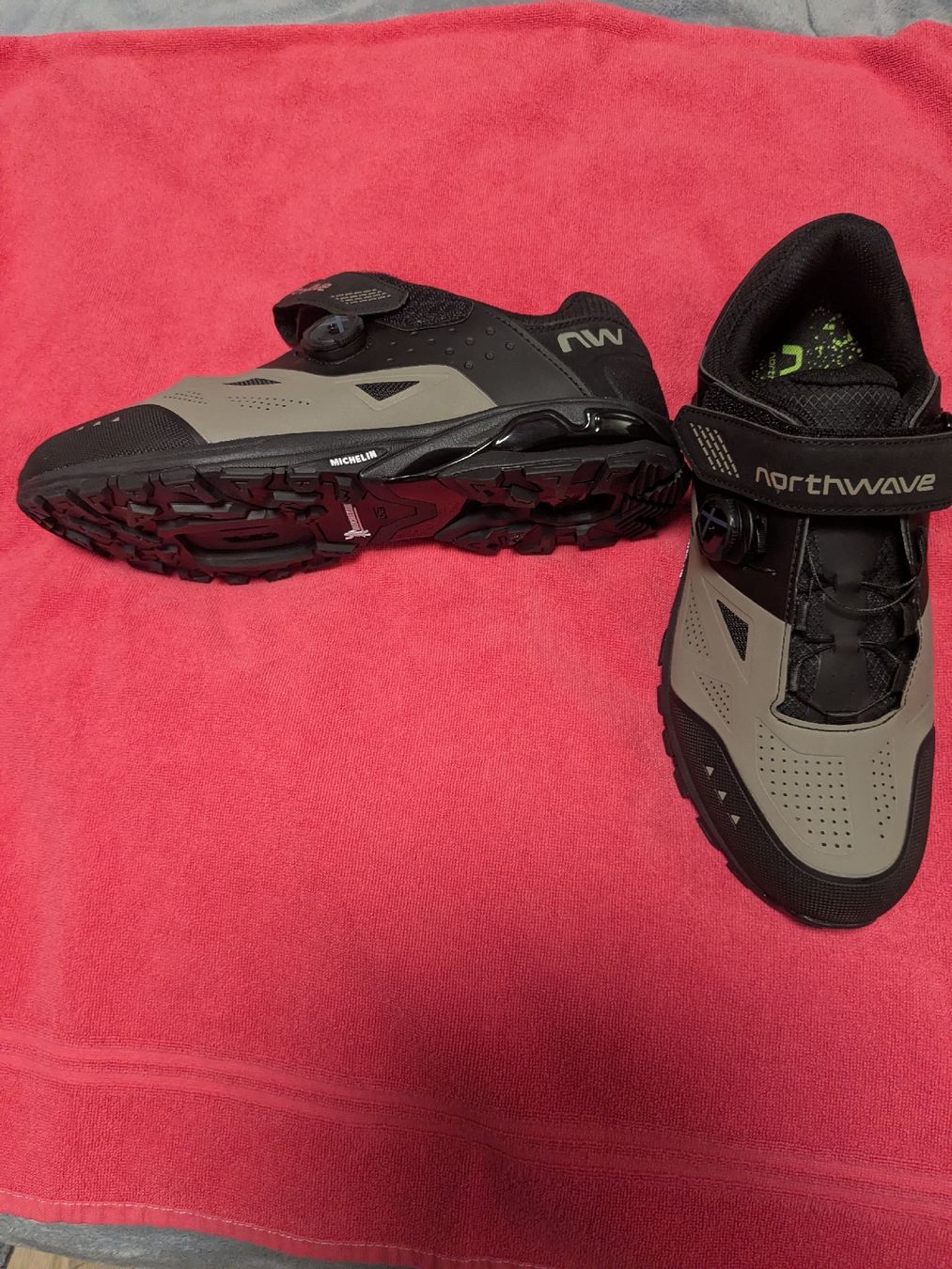 Northwave Scarpe da uomo: Northwave MTB Schuhe Grösse 45gebraucht – Nuovo (secondo la descrizione) da Steffisburg venduto da dik_8w5b 3