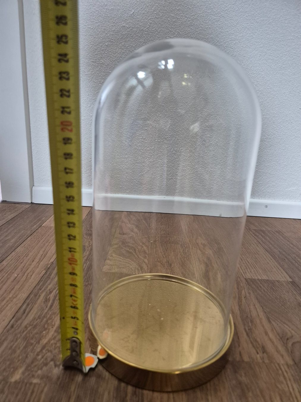 Toutes les décorations: Glass cloche with gold base – D'occasion à Zürich par monadiederich 1
