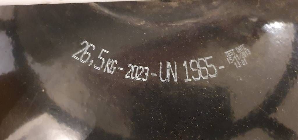 Gas-Geräte & -Technik: Gasflasche – Gebraucht aus Winterthur von Epi52 1