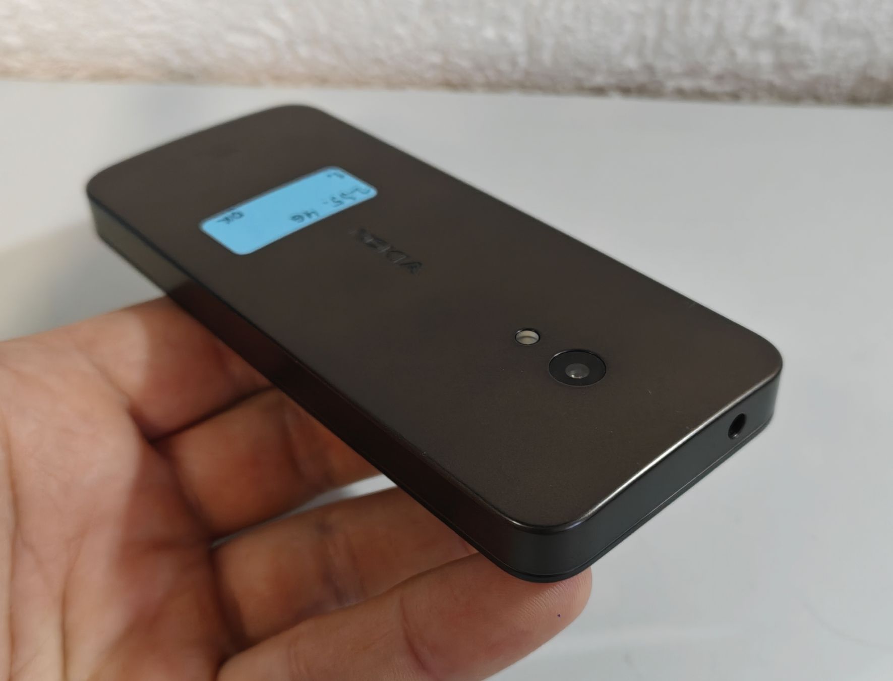 Nokia Telefoni cellulari / Smartphones: Nokia 235 4G – Usato da Ehrendingen venduto da Rocky985 3