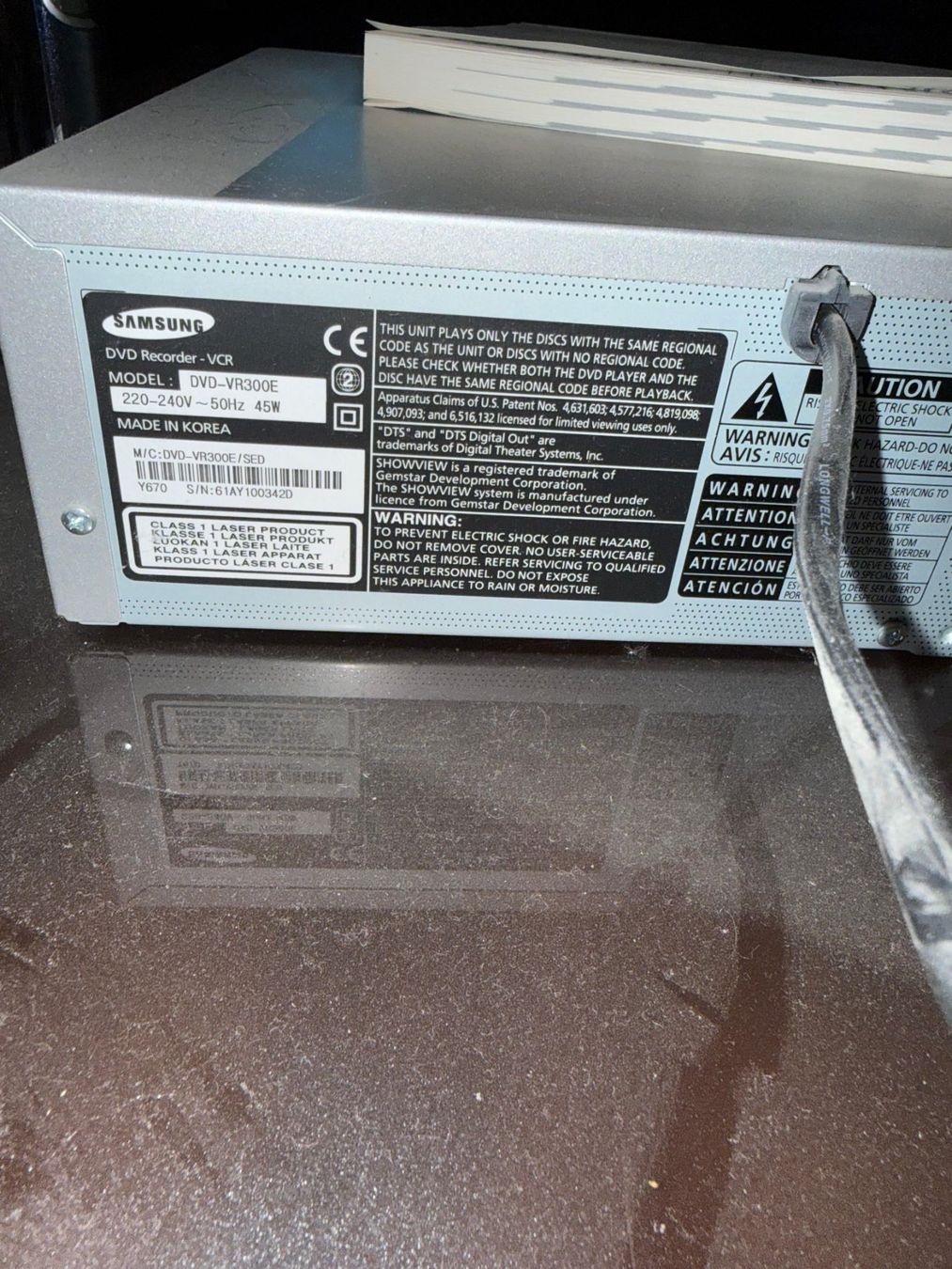 Samsung Registratori: Samsung DVD-VR300E Recorder und VHS-Player – Usato da Winterthur venduto da A_sa1 2