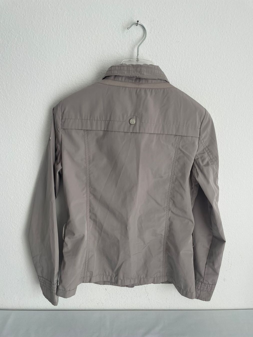 Geox Giacche: ***GEOX ***Jacke Gr. 36/38 – Nuovo (secondo la descrizione) da Bronschhofen venduto da David80 1