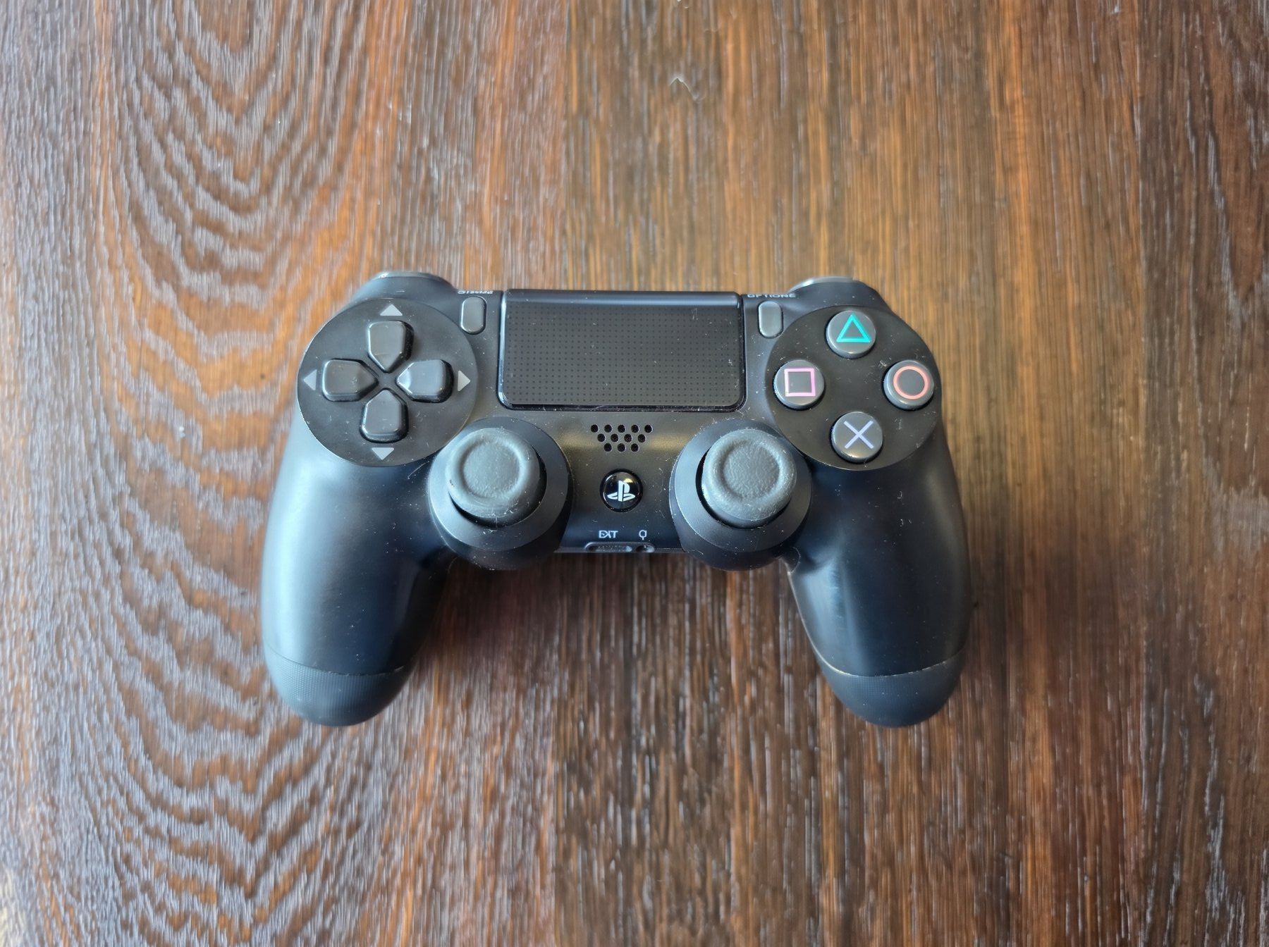 Sony Consoles: Sony PS4 Pro 1TB + PlayStation VR Set | Kamera & Controller – D'occasion à Basel par con_q8xm 6