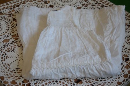 TAILLE 110 - JOLIE ROBE