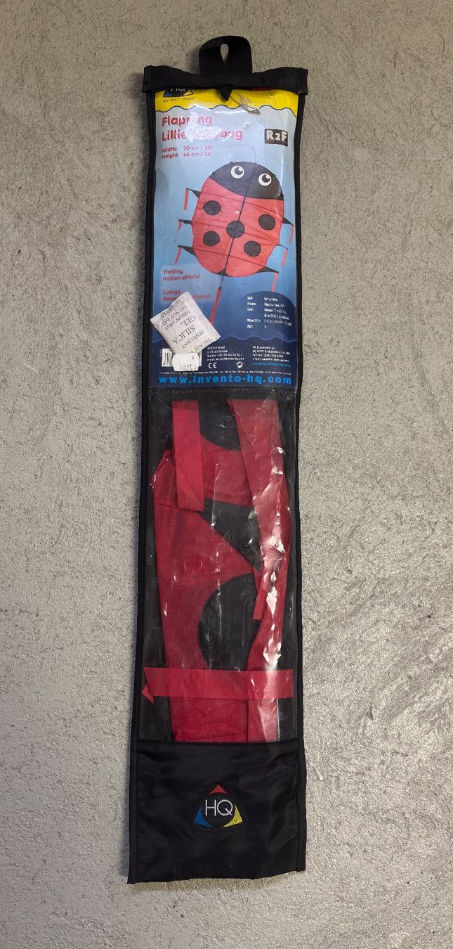 Spielzeuge: Flapping Ladybug Drachen – Gebraucht aus Sonterswil von VD-Service 1