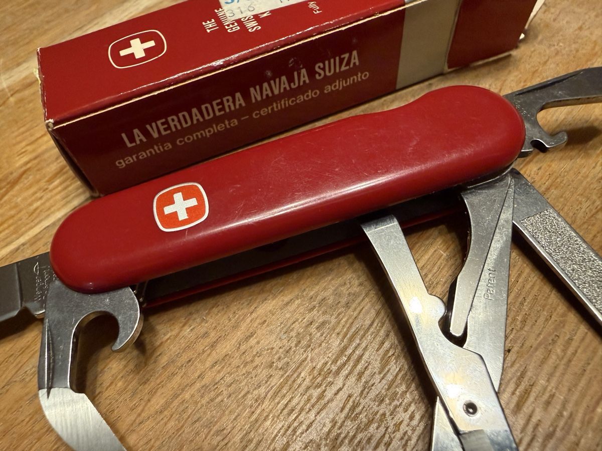 Wenger Coltelli tascabile: Wenger Taschenmesser mit Schere – Usato da Goldach venduto da Messerguru 2
