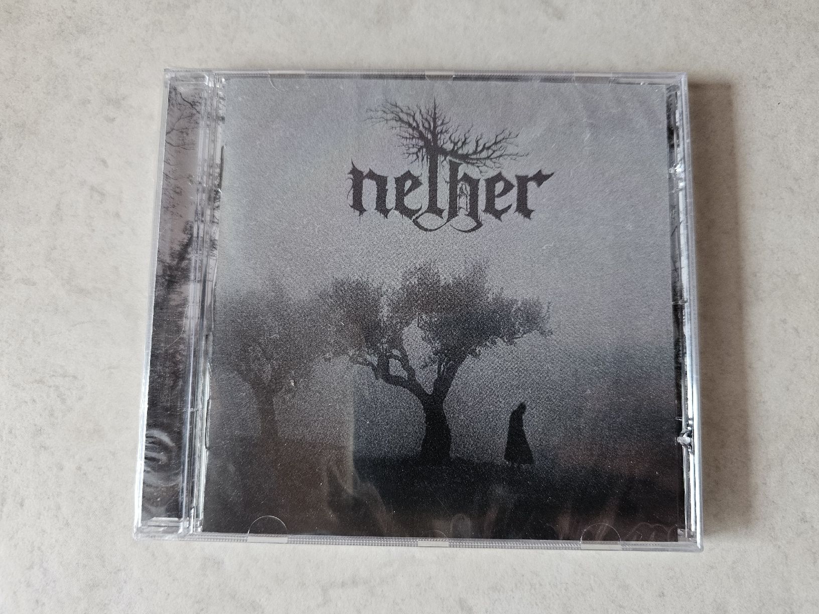 CD: Nether  -  Between Shades And Shadows  /  Fabrikneu – Nuovo e nell'imballaggio originale da Schneisingen venduto da backstore24