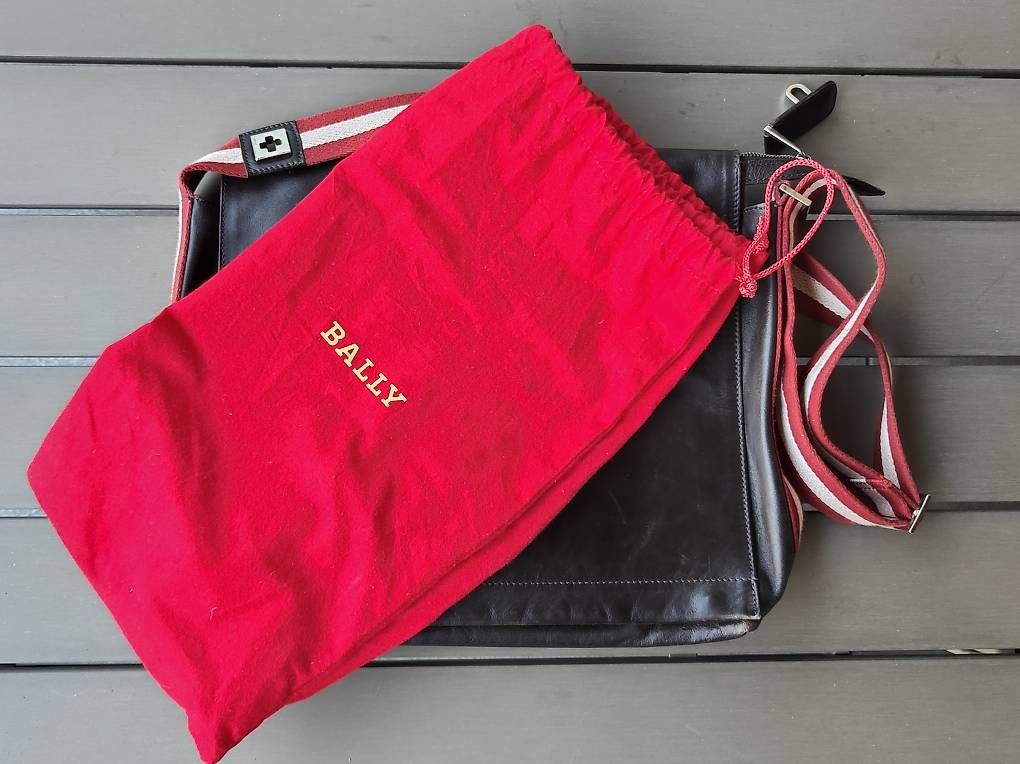 Bally Taschen: BALLY Messenger Bag – Gebraucht aus Lugano von claudio.luga 1