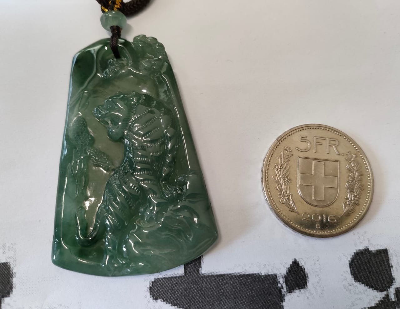 Ciondoli: Jade Tiger Anhänger – Nuovo e nell'imballaggio originale da Bubendorf venduto da JadeParadise 2